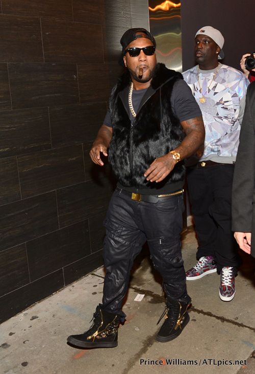 Jeezy Wears A Vest & Giuseppe Zanotti Sneakers/Belt PRIVE In